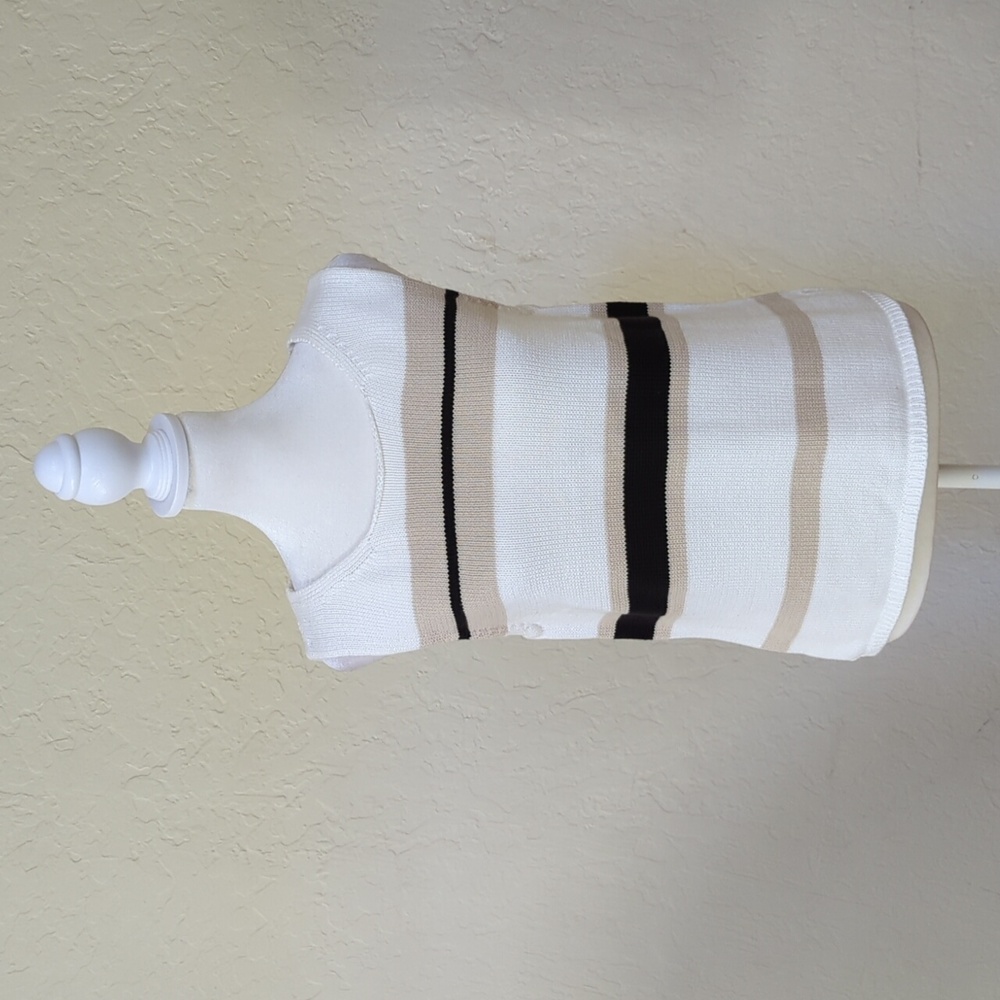 JEANNE PIERRE White Neutral Striped Sleeveless Sweater Tank/Vest Size Medium